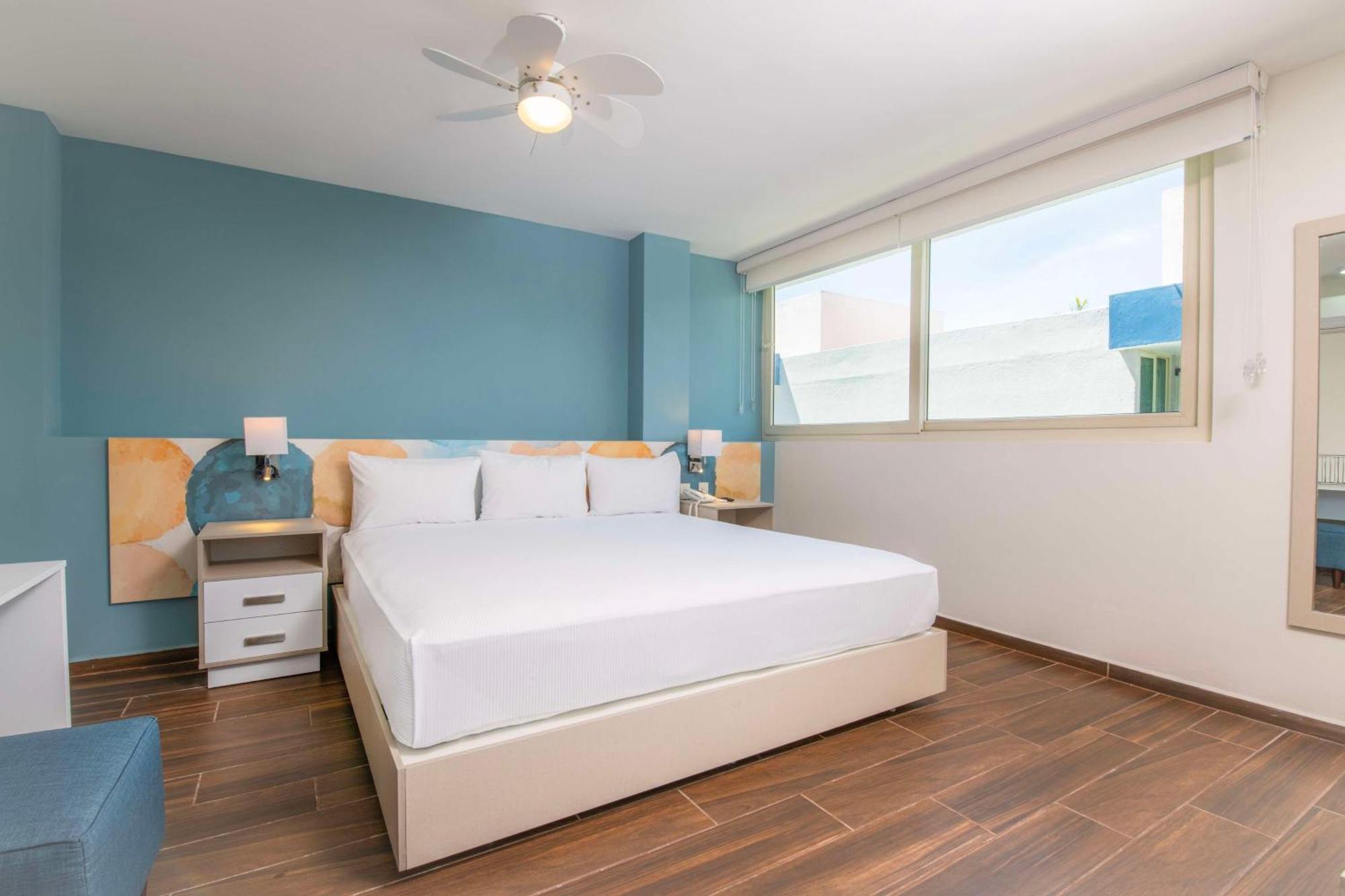 Vista Express Guadalajara Expo Surestay Collection By BW Zapopan Exterior photo